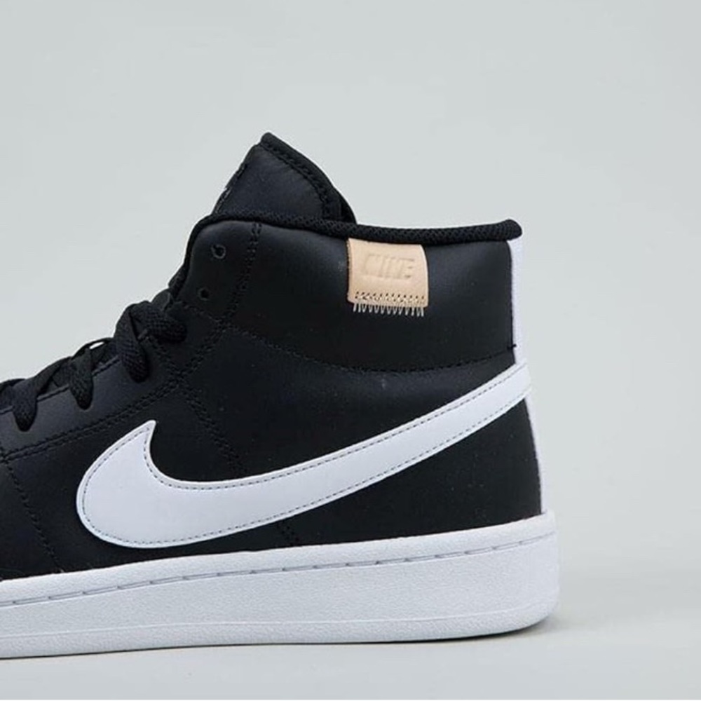 Nike Men's Court Royale 2 Tennis Shoe - Picture 3 of 8